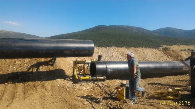 Büyük çaplı PE100 boru kaynağı